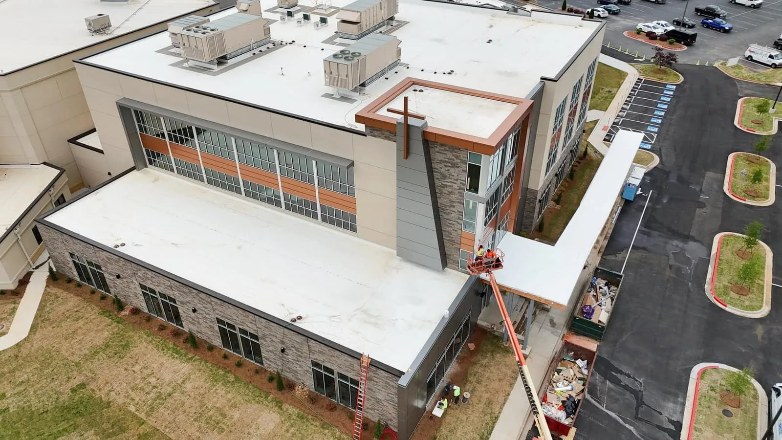 Commercial roof inspection